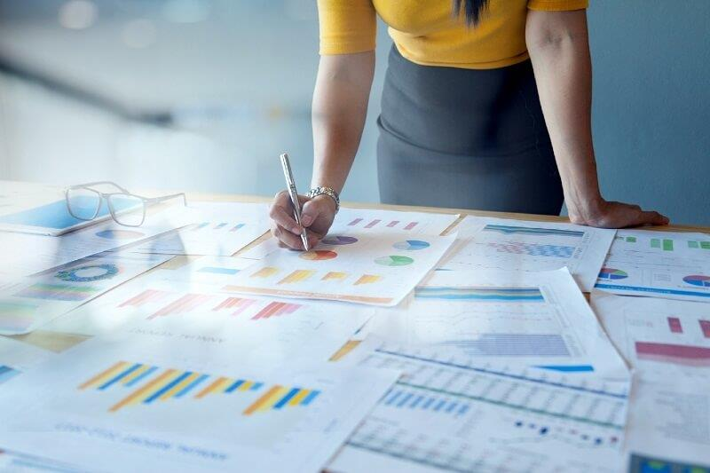 Quyền và trách nhiệm bên B (bên thuê dịch vụ kế toán)